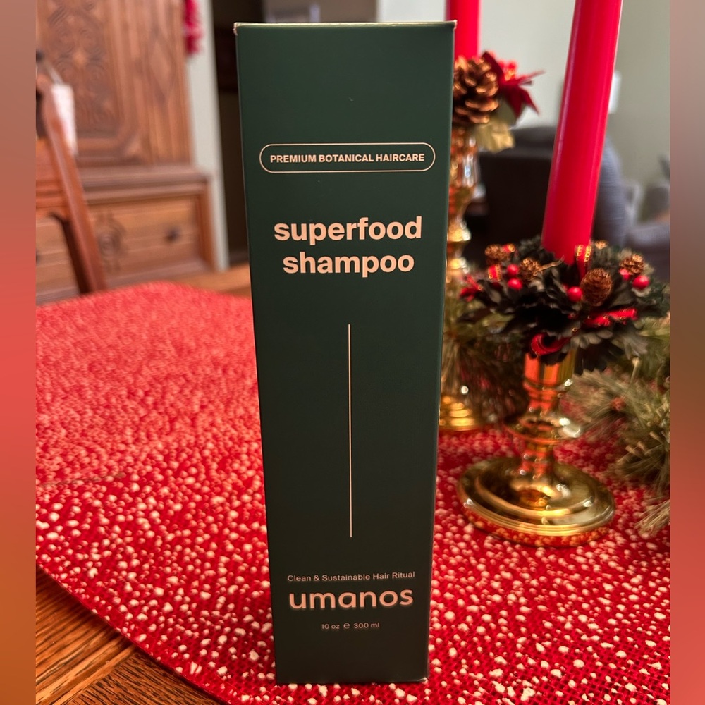 NEW Umanos Superfood Shampoo - Premium Botanical Haircare